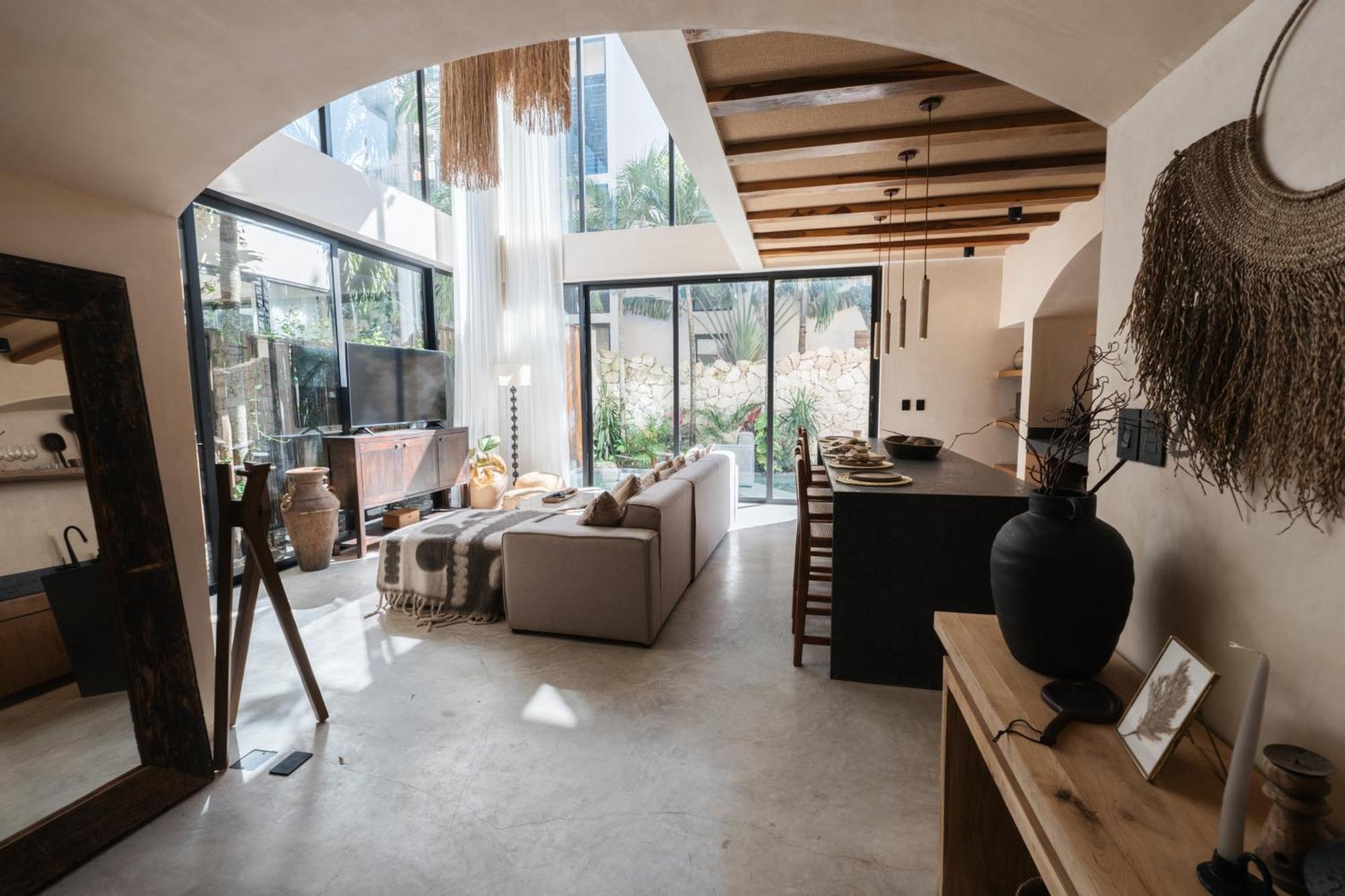 Luxe 3-br With Dual Private Pools Tulum